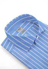 Camicia Needle Popeline Azzurra Con Righe Bianche - Vista Frontale - Camicia Cotone Italiano - Gest Camiceria Online — Camicia Gest